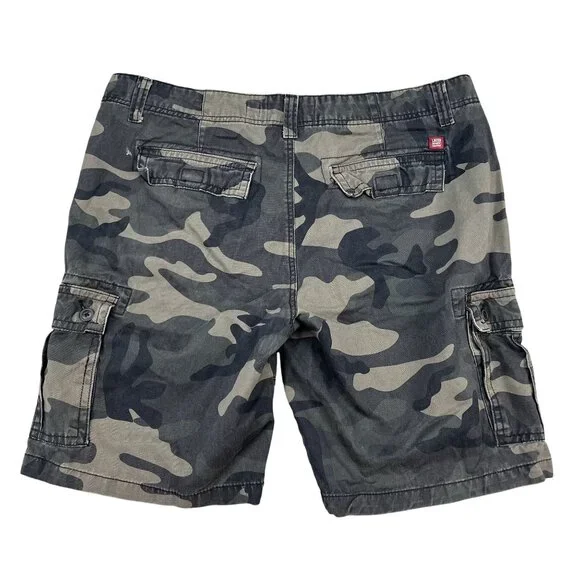 Lazer Co Utility Workwear Camo Cargo Shorts Sz 40 (11" inseam) - Picture 2 of 4